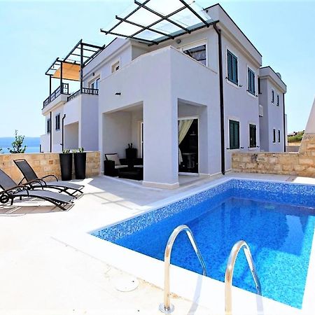 Apartment Bol A6 With Pool From 45 Eur Per Person מראה חיצוני תמונה